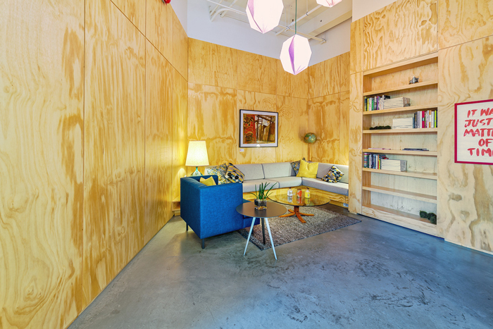 創意公司辦公室交流區域裝修設計案例效果圖