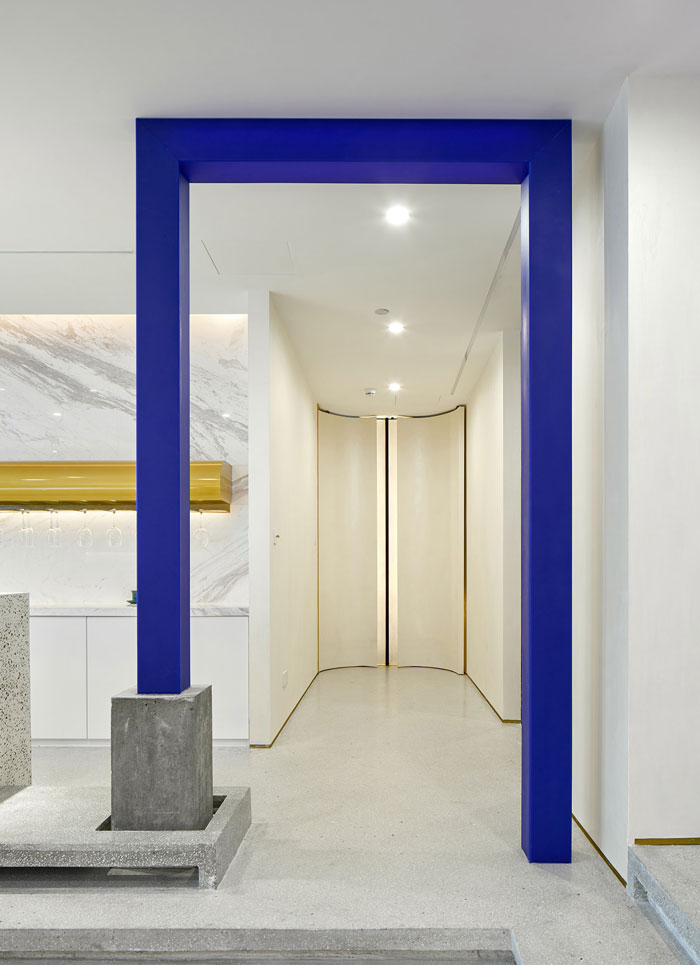 1300平方辦公室茶水間造型裝修設(shè)計效果圖