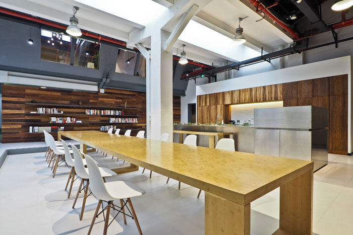 實業投資公司辦公室茶水間裝修設計效果圖