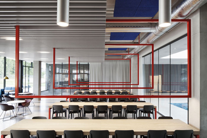 集團辦公樓交流區(qū)裝修設(shè)計效果圖