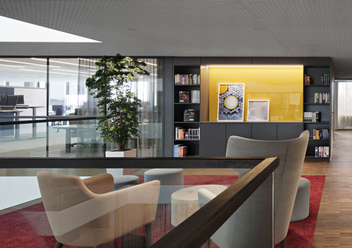 集團辦公樓討論區(qū)裝修設(shè)計效果圖