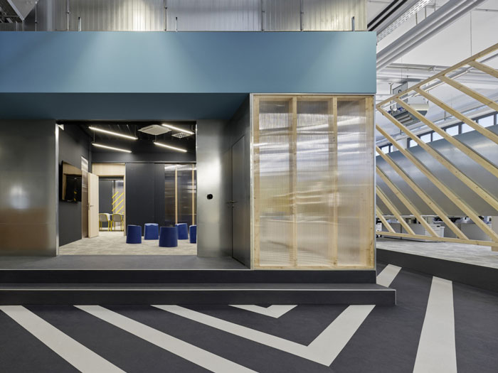 廠區(qū)辦公室過道裝修設(shè)計效果圖