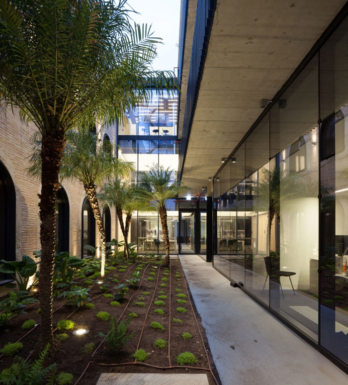 舊倉庫辦公室綠化改造裝修設(shè)計(jì)效果圖