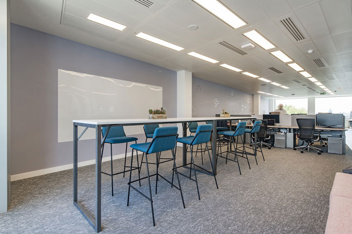 互聯網金融公司辦公室裝修設計效果圖