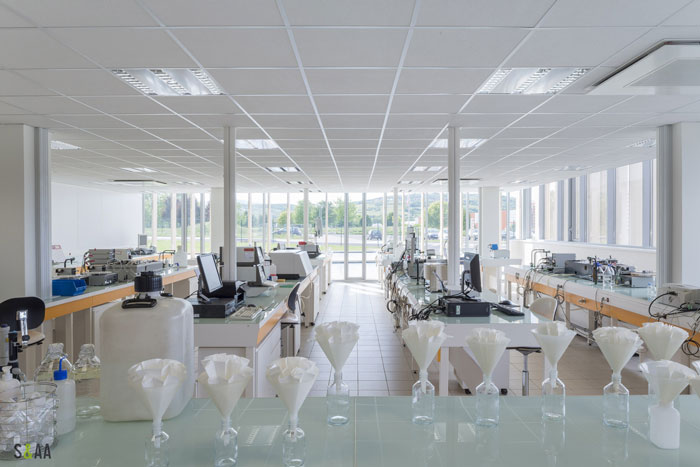 廠房研發中心辦公室研發區裝修設計效果圖