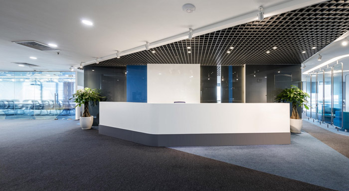 科技類公司辦公室前臺裝修設(shè)計效果圖
